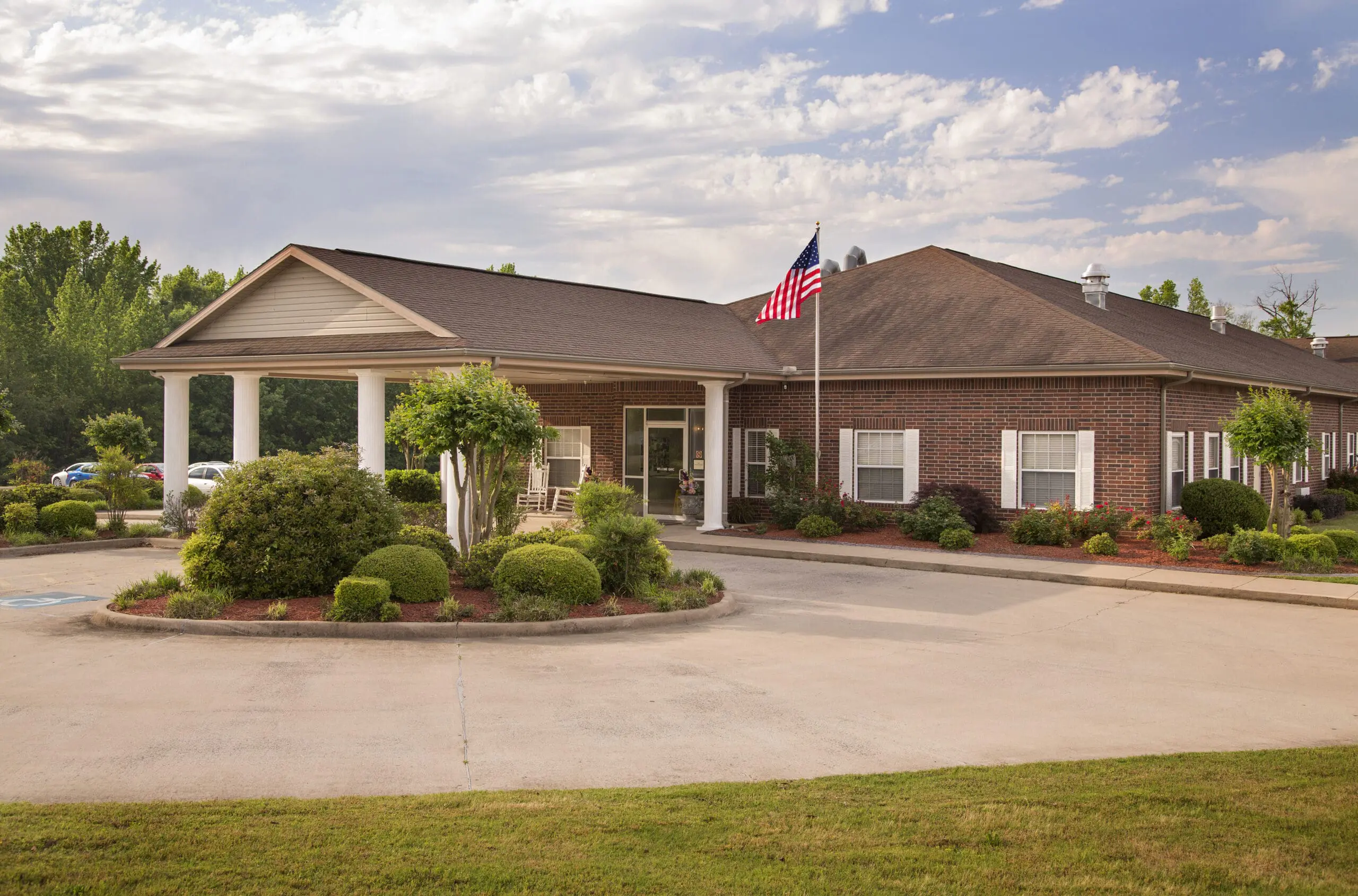 Front view of Greenbrier Nursing and Rehab building